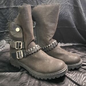 Brand New Fur Lined Blowfish Moto Boots